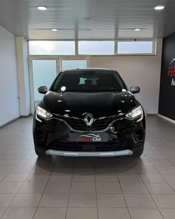 Renault Captur 2022 - 17900 EUR, 90718 km - AUTO.MOTO.pt - 90718km - foto 3 de 49
