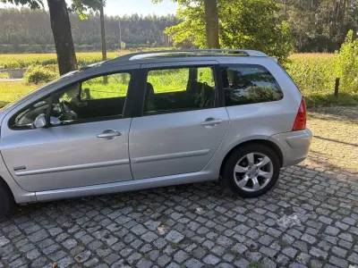 Peugeot 207 SW 2007 - 4500 EUR, 230000 km - 230000km - foto 14 de 20