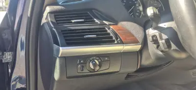 BMW X5 2010 - 17500 EUR, 238000 km - 238000km - foto 13 de 30