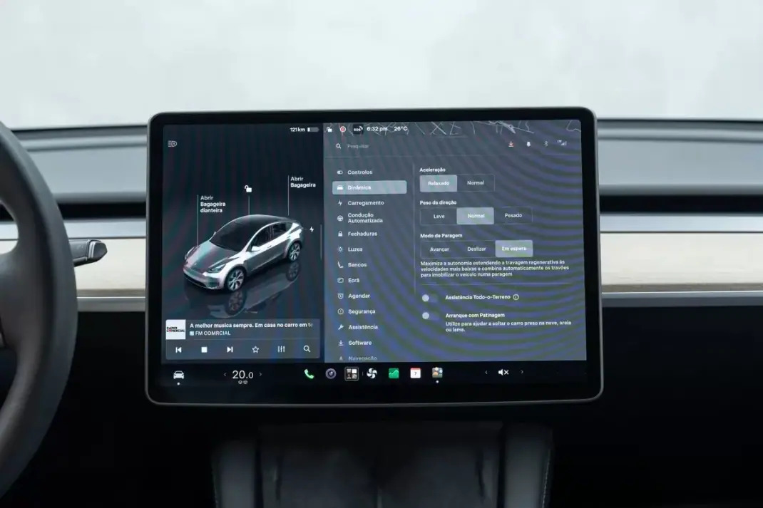 Tesla Model Y 2023 - 35950 EUR, 57000 km - 57000km - foto 31 de 49