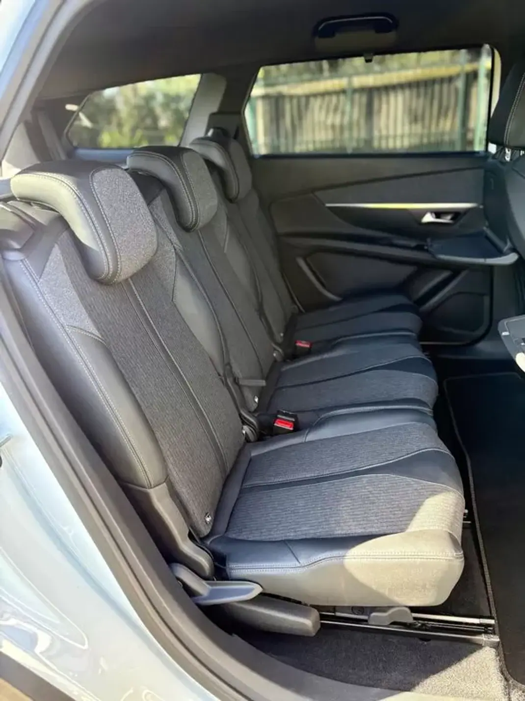 Peugeot 5008 2019 - 26500 EUR, 76030 km - AUTO.MOTO.pt - 76030km - foto 20 de 31