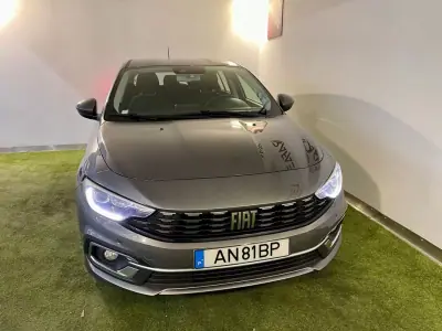 Fiat Tipo 2021 - 11700 EUR, 137000 km - AUTO.MOTO.pt - 137000km - foto 3 de 32