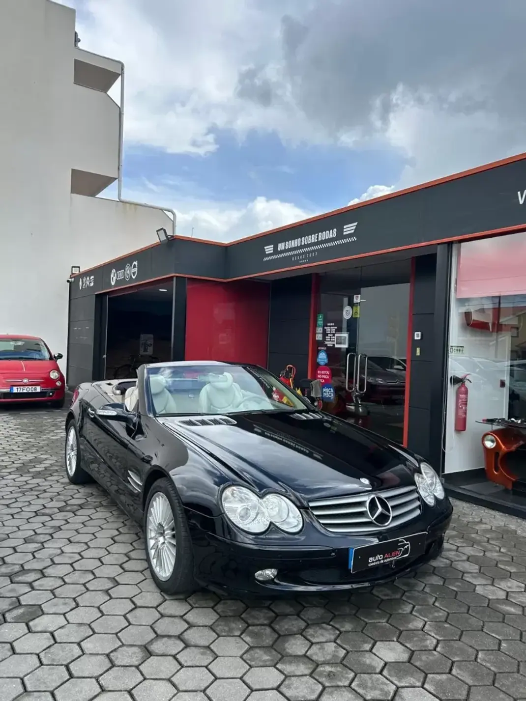 Mercedes-Benz SL 350 2003 - 27500 EUR, 123103 km - AUTO.MOTO.pt - 123103km - foto 24 de 29