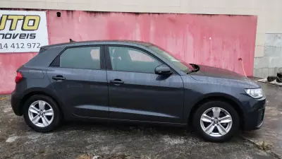 Audi A1 Sportback 2019 - 14999 EUR, 121000 km - AUTO.MOTO.pt - 121000km - foto 4 de 40