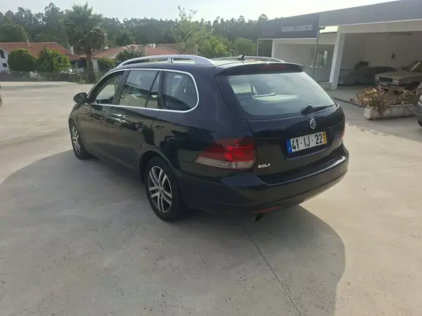 Volkswagen Golf Variant 2009 - 3950 EUR, 279328 km - AUTO.MOTO.pt - 279328km - foto 14 de 15
