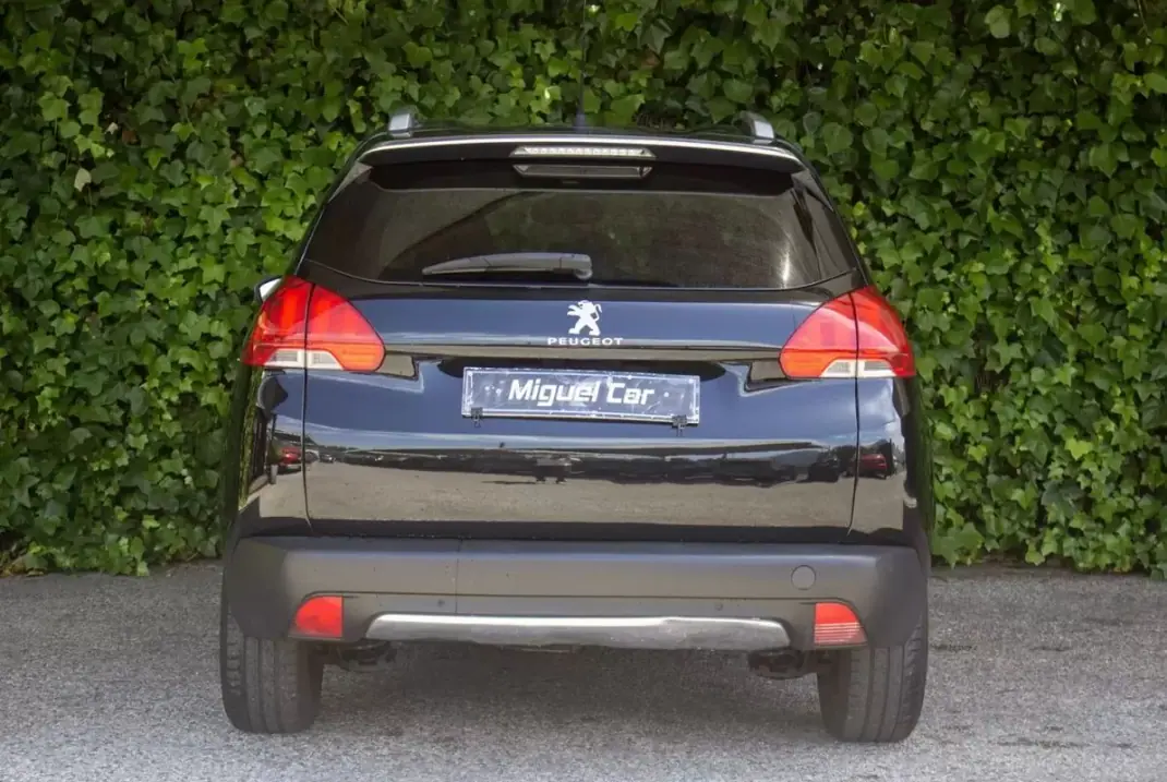 Peugeot 2008 2015 - 11500 EUR, 119000 km - AUTO.MOTO.pt - 119000km - foto 9 de 16