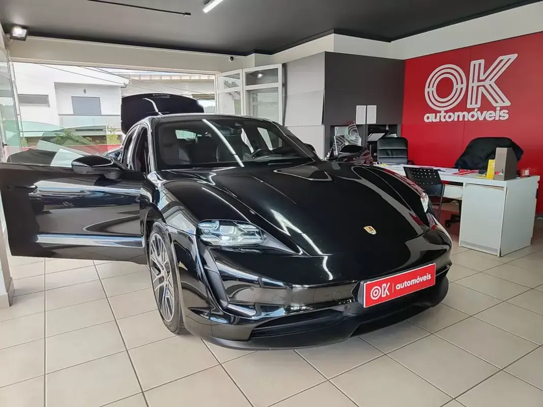 Porsche Taycan 2020 - 61500 EUR, 54000 km - AUTO.MOTO.pt - 54000km - foto 21 de 37