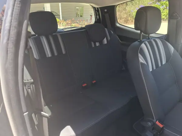 Renault Twingo 2014 - 6490 EUR, 93204 km - AUTO.MOTO.pt - 93204km - foto 6 de 17