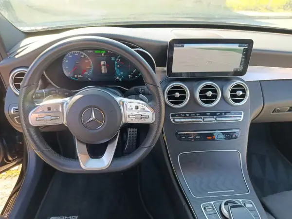 Mercedes-Benz C 300 2020 - 27000 EUR, 160000 km - AUTO.MOTO.pt - 160000km - foto 14 de 25