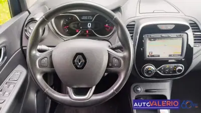 Renault Captur 2019 - 18950 EUR, 35775 km - AUTO.MOTO.pt - 35775km - foto 14 de 34