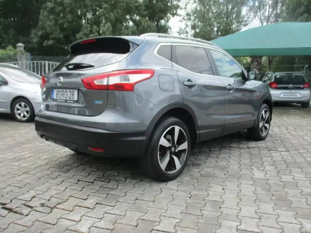 Nissan Qashqai 2016 - 13990 EUR, 190000 km - 190000km - foto 7 de 25