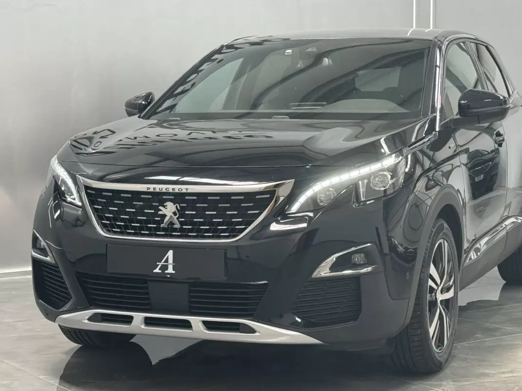 Peugeot 3008 2018 - 16990 EUR, 121000 km - AUTO.MOTO.pt - 121000km - foto 15 de 31