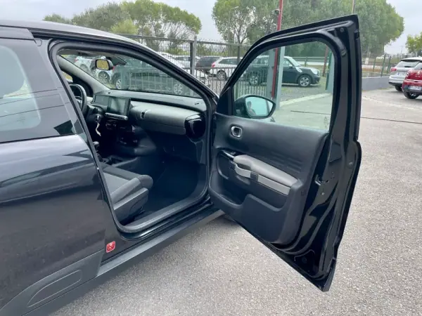Citroën C4 Cactus 2018 - 13950 EUR, 108880 km - AUTO.MOTO.pt - 108880km - foto 30 de 34