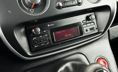 Renault Kangoo 2020 - 9990 EUR, 114000 km - 114000km - foto 24 de 29