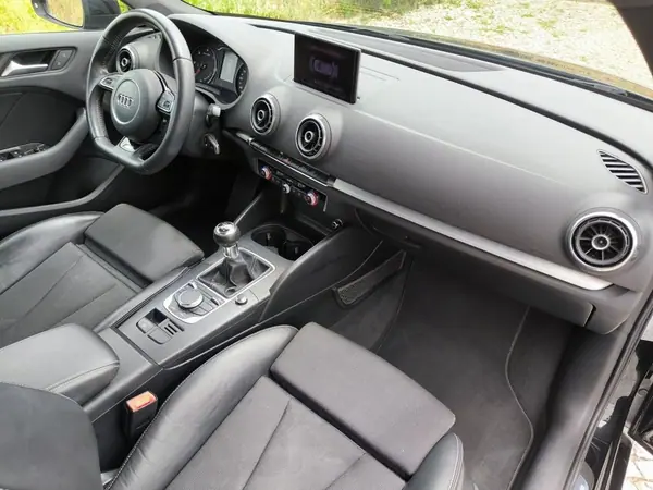 Audi A3 Sportback 2013 - 14950 EUR, 255105 km - AUTO.MOTO.pt - 255105km - foto 21 de 60