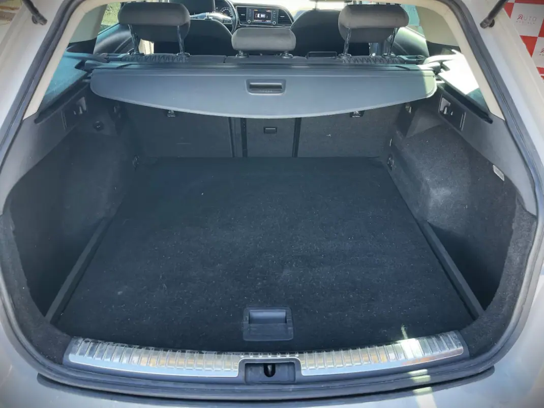 SEAT Leon ST 2014 - 9990 EUR, 188280 km - 188280km - foto 20 de 20