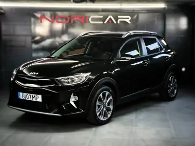 Kia Stonic 2024 - 17950 EUR, 9000 km - AUTO.MOTO.pt - 9000km - foto 9 de 46