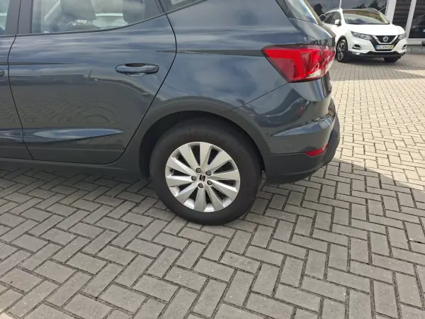 SEAT Arona 2022 - 15750 EUR, 47500 km - AUTO.MOTO.pt - 47500km - foto 9 de 28