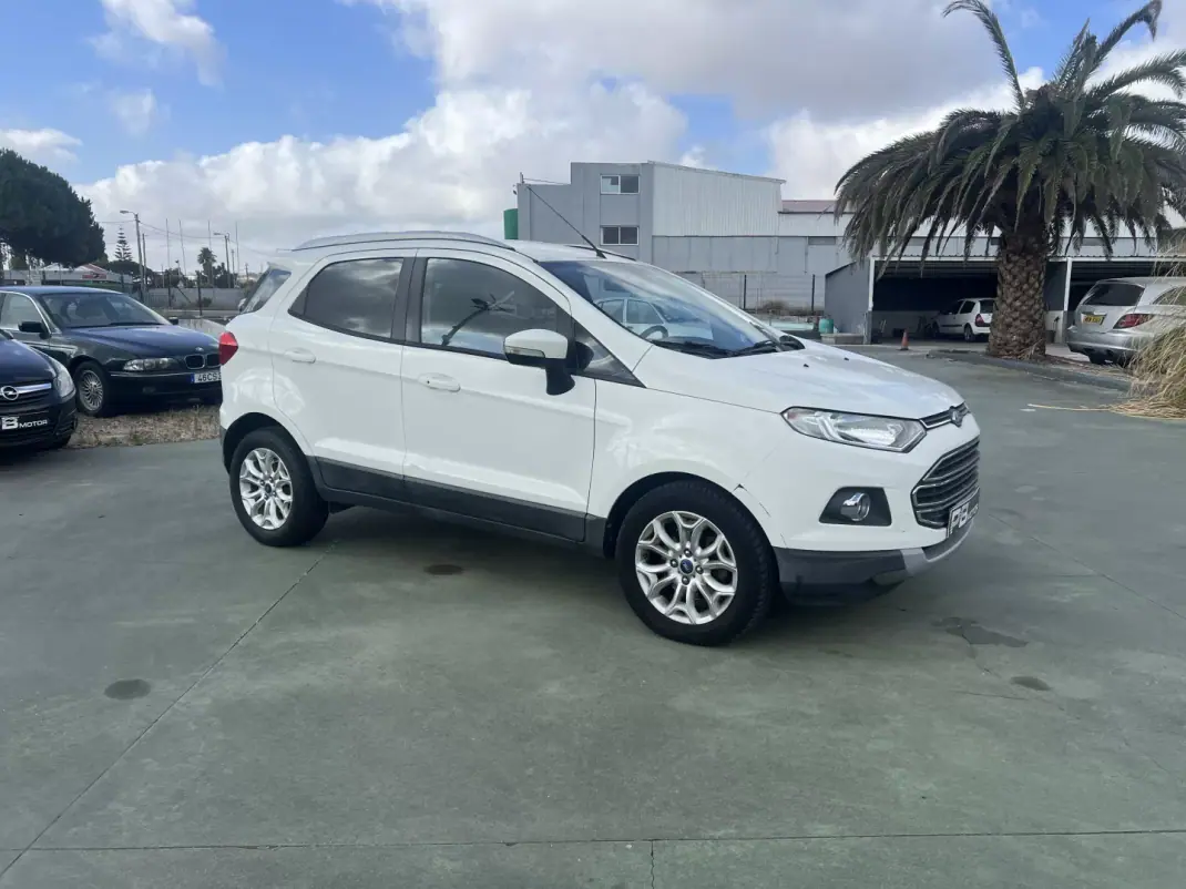 Ford EcoSport 2016 - 12500 EUR, 85843 km - 85843km - foto 6 de 10