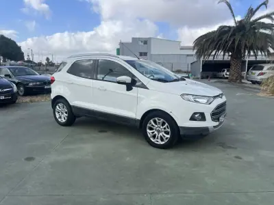 Ford EcoSport 2016 - 12500 EUR, 85843 km - AUTO.MOTO.pt - 85843km - foto 6 de 10
