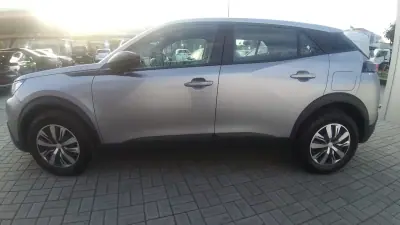 Peugeot 2008 2023 - 18250 EUR, 30000 km - AUTO.MOTO.pt - 30000km - foto 25 de 44