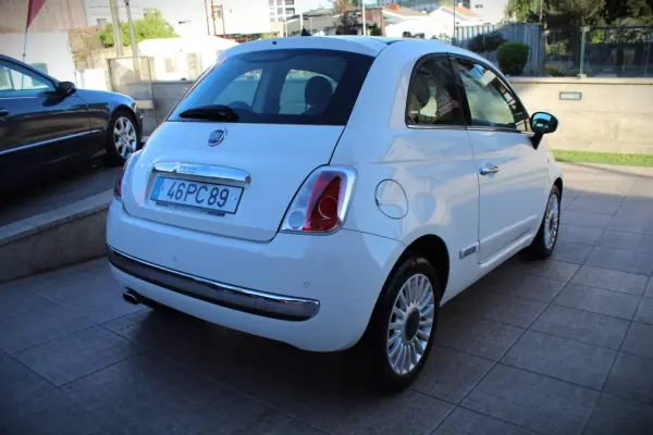 Fiat 500 2013 - 7500 EUR, 171000 km - AUTO.MOTO.pt - 171000km - foto 20 de 26