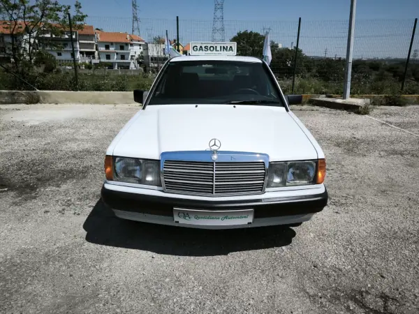 Mercedes-Benz 1993 - 9950 EUR, 89439 km - AUTO.MOTO.pt - 89439km - foto 14 de 60