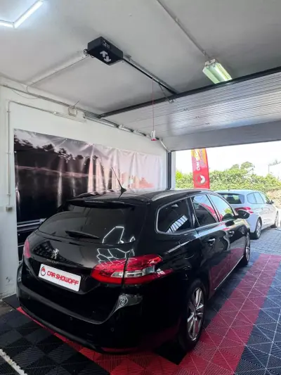 Peugeot 308 SW 2018 - 10900 EUR, 165000 km - AUTO.MOTO.pt - 165000km - foto 4 de 14