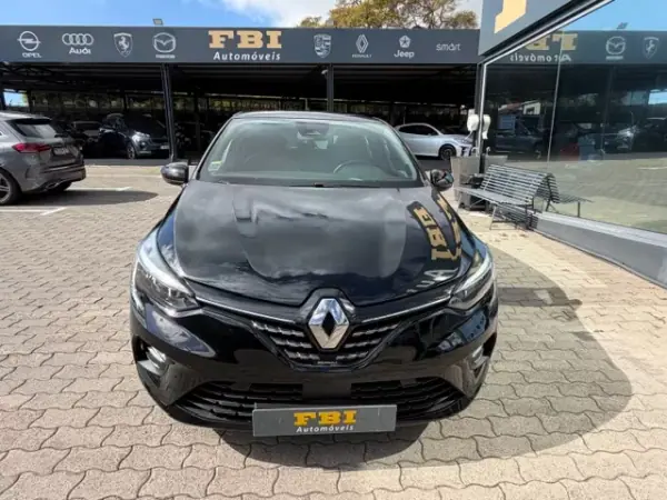 Renault Clio 2022 - 15500 EUR, 77463 km - AUTO.MOTO.pt - 77463km - foto 4 de 11
