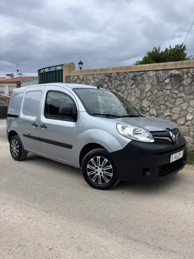 Renault Kangoo 2021 - 8900 EUR, 176000 km - AUTO.MOTO.pt - 176000km - foto 3 de 8