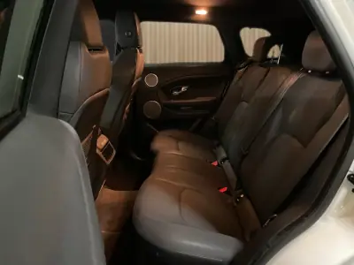 Land Rover Range Rover Evoque 2016 - 16450 EUR, 203321 km - 203321km - foto 18 de 20