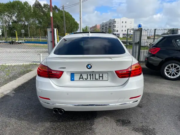 BMW 420 Gran Coupé 2015 - 19950 EUR, 221587 km - AUTO.MOTO.pt - 221587km - foto 5 de 37