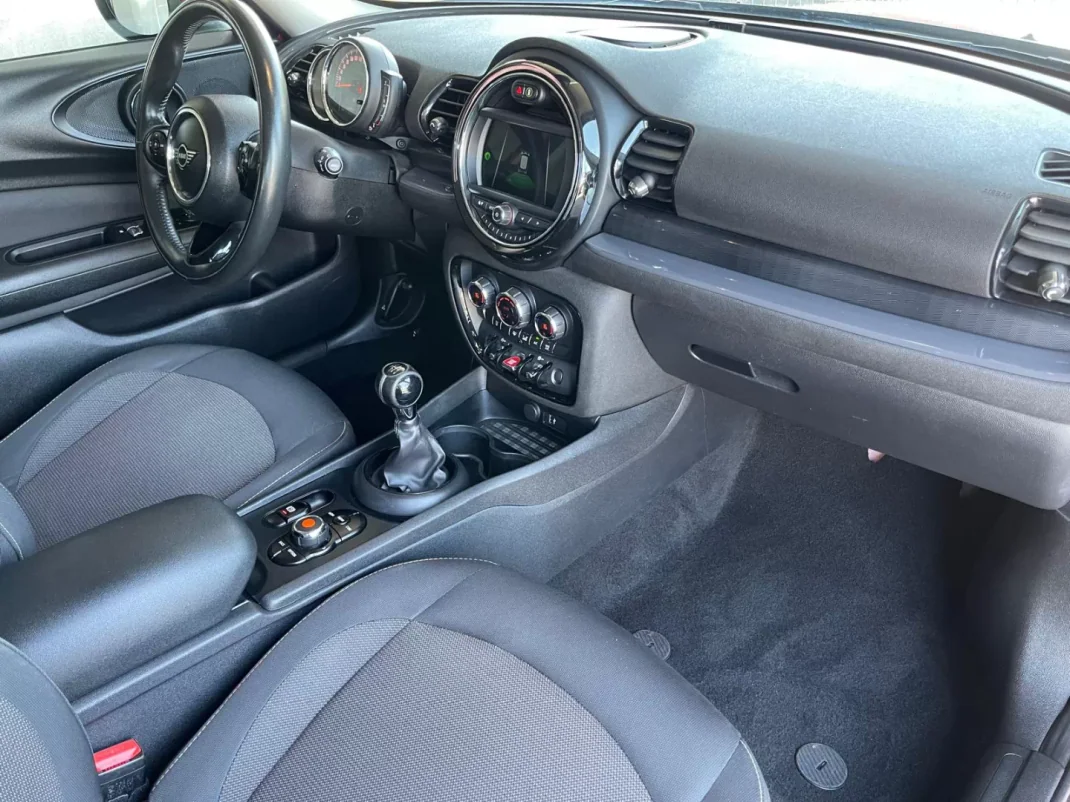 MINI Clubman 2019 - 18500 EUR, 169000 km - 169000km - foto 11 de 11