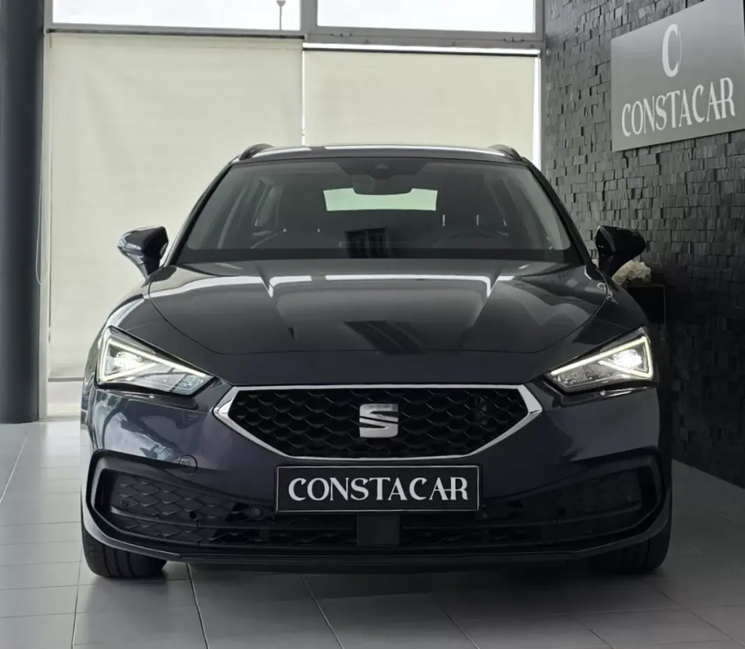 SEAT Leon ST 2024 - 19990 EUR, 42195 km - AUTO.MOTO.pt - 42195km - foto 2 de 26