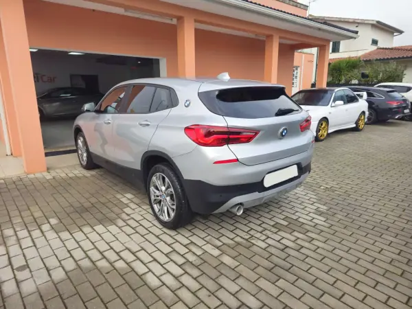 BMW X2 2020 - 24500 EUR, 82000 km - AUTO.MOTO.pt - 82000km - foto 6 de 11
