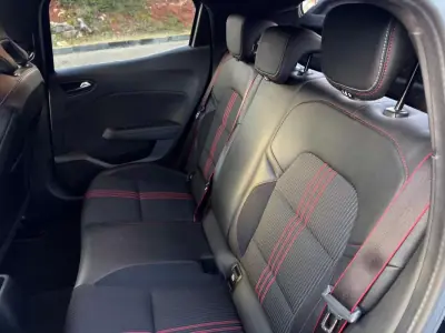 Renault Clio 2022 - 14900 EUR, 76400 km - AUTO.MOTO.pt - 76400km - foto 14 de 25
