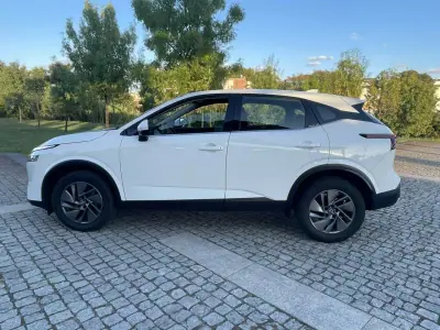 Nissan Qashqai 2022 - 24500 EUR, 87000 km - AUTO.MOTO.pt - 87000km - foto 2 de 14