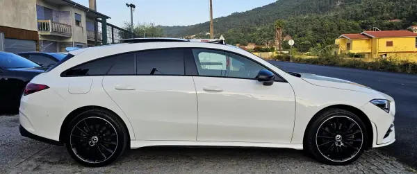 Mercedes-Benz CLA 250 2022 - 33999 EUR, 70000 km - AUTO.MOTO.pt - 70000km - foto 28 de 34