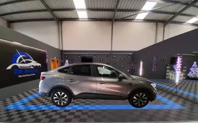 Renault Arkana 2023 - 26990 EUR, 38948 km - AUTO.MOTO.pt - 38948km - foto 3 de 13