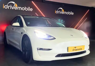 Tesla Model 3 2020 - 29900 EUR, 108726 km - AUTO.MOTO.pt - 108726km - foto 32 de 36