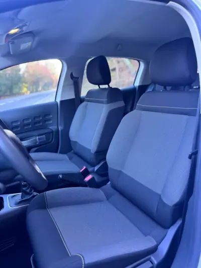 Citroën C3 2022 - 15500 EUR, 10824 km - AUTO.MOTO.pt - 10824km - foto 7 de 19