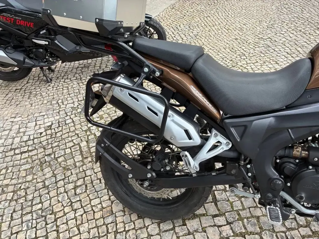 2021 - 2950 EUR, 16633 km - AUTO.MOTO.pt - 16633km - foto 14 de 15