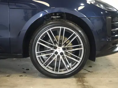 Porsche Macan 2019 - 57490 EUR, 133391 km - AUTO.MOTO.pt - 133391km - foto 21 de 36