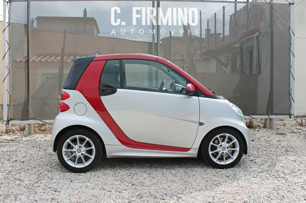 Smart Fortwo Cabrio 2014 - 8450 EUR, 58490 km - AUTO.MOTO.pt - 58490km - foto 4 de 18