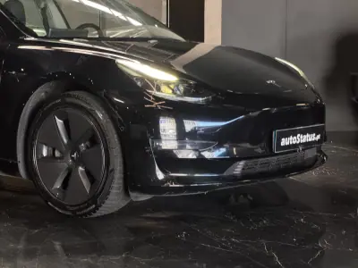 Tesla Model 3 2022 - 30990 EUR, 105300 km - AUTO.MOTO.pt - 105300km - foto 3 de 26