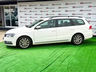 Volkswagen Passat Variant 2013 - 8500 EUR, 239977 km - AUTO.MOTO.pt - 239977km - foto 2 de 25