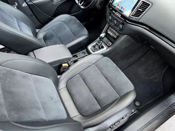 Volkswagen Sharan 2019 - 29700 EUR, 115600 km - AUTO.MOTO.pt - 115600km - foto 31 de 52