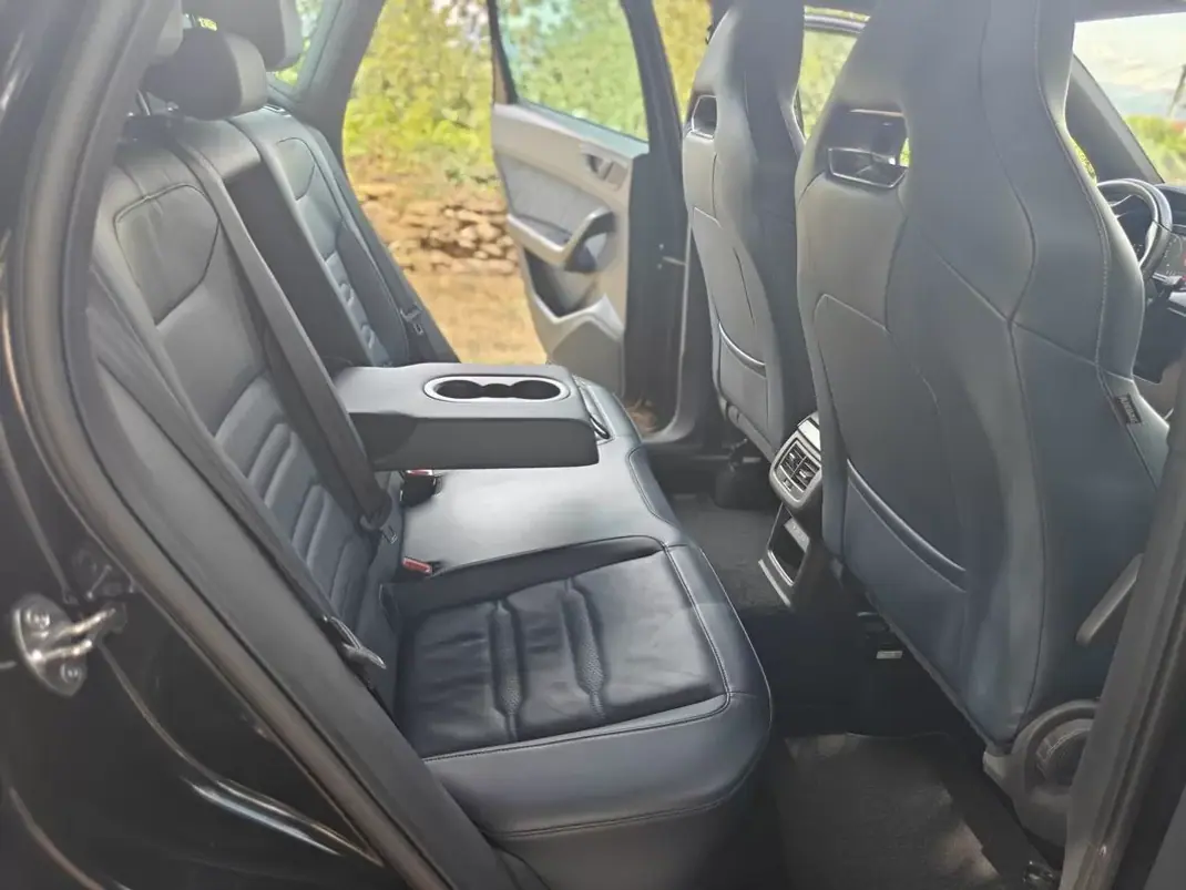 Cupra Ateca 2021 - 35499 EUR, 71500 km - 71500km - foto 9 de 46