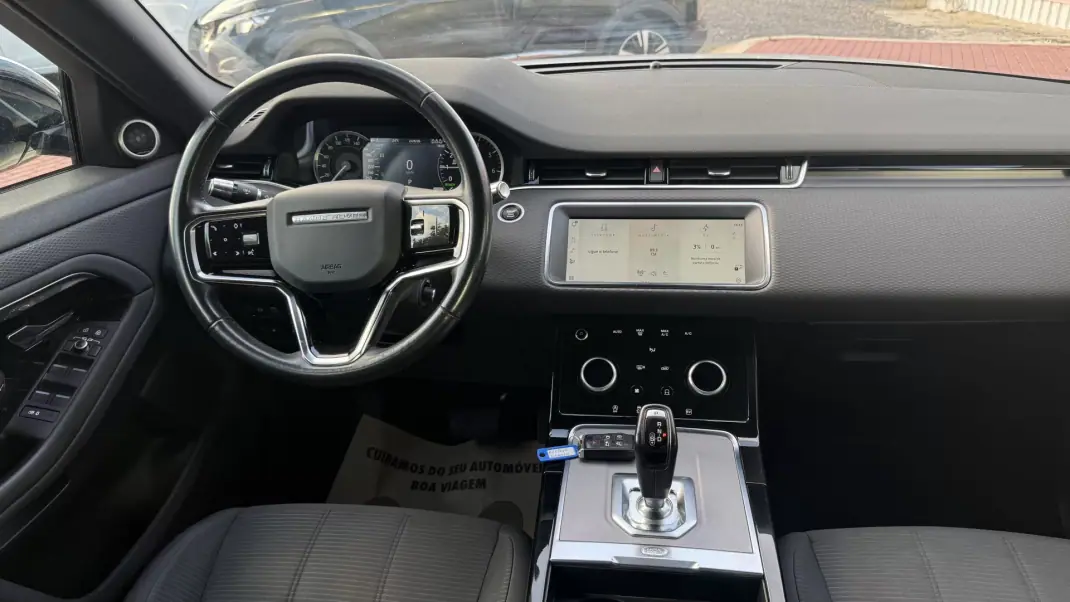 Land Rover Range Rover Evoque 2021 - 31990 EUR, 60000 km - 60000km - foto 22 de 34