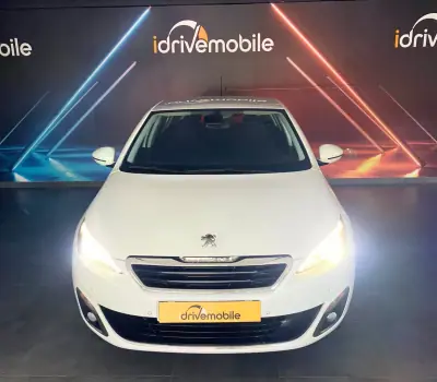 Peugeot 308 2014 - 8990 EUR, 180724 km - AUTO.MOTO.pt - 180724km - foto 8 de 34
